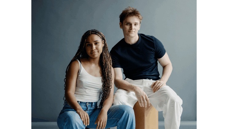 Cast-of-Poltergeist-and-Tarantula-image-supplied-by-The-Arcola-Theatre