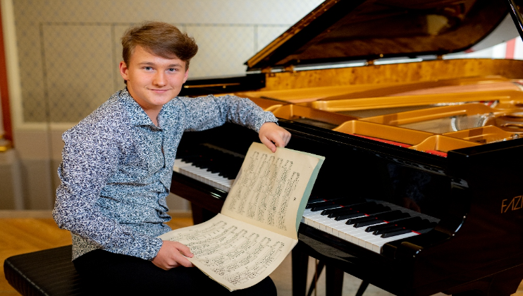 Future Tones – Young Talent Concert Jan Schulmeister_photo Khalil Balbaki 2021