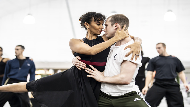 MATTHEW BOURNE'S SWAN LAKE. Rehearsals. Nicole Kabera and Jackson Fisch. Photo by Johan Persson