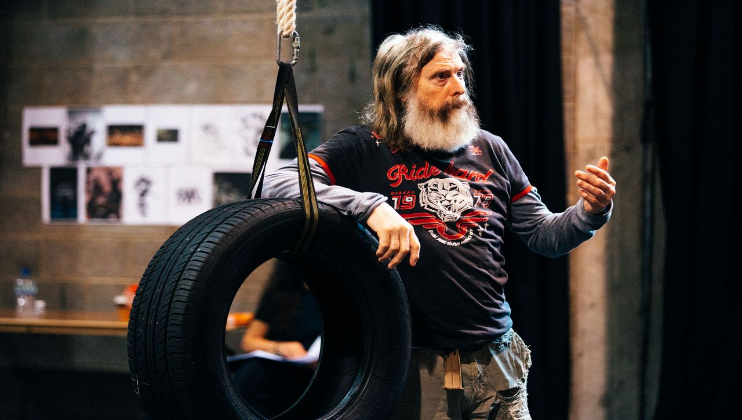 BENGAL TIGER AT THE BAGHDAD ZOO David Threlfall. BTATBZ rehearsal. Young Vic (c) Isha Shah