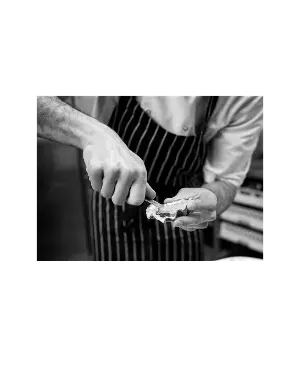 Oyster Master Class by Riddle and Finns