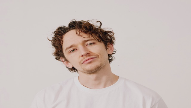 Milo Edwards: Sentimental