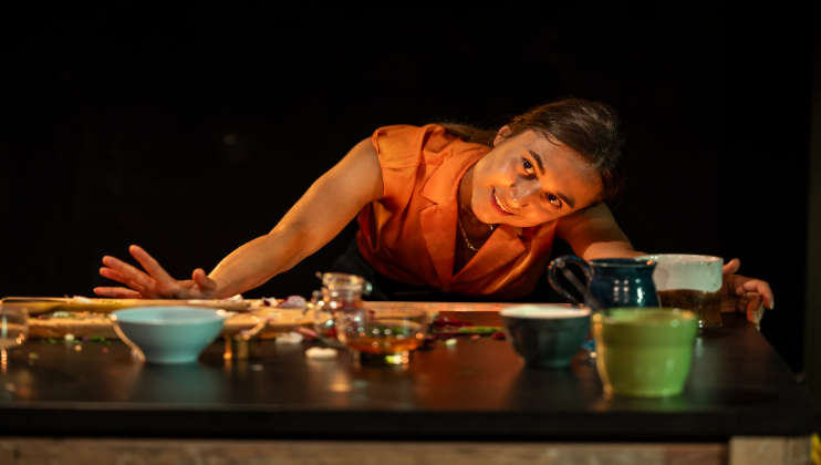 Photo©EllieKurttz_Isabella Nefar stars in My English Persian Kitchen