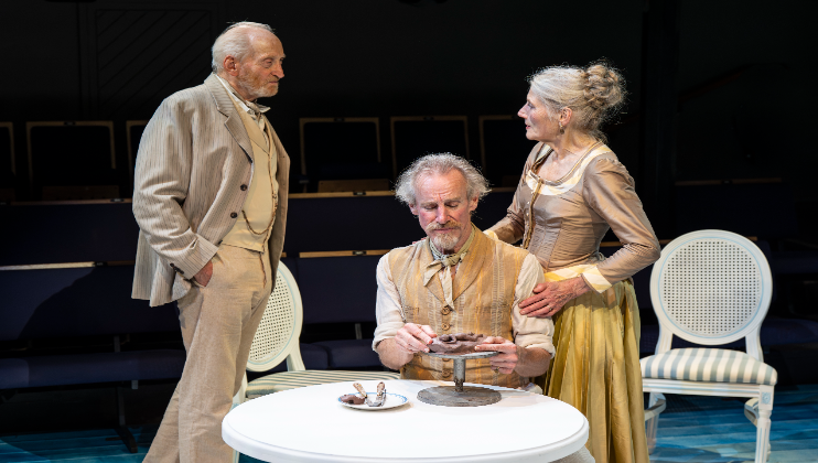 Production Image Creditors - Charles Dance, Nicholas Farrell, Geraldine James - credit Ellie Kurtz